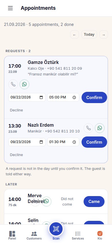 Appointment requests screen: requests awaiting approval